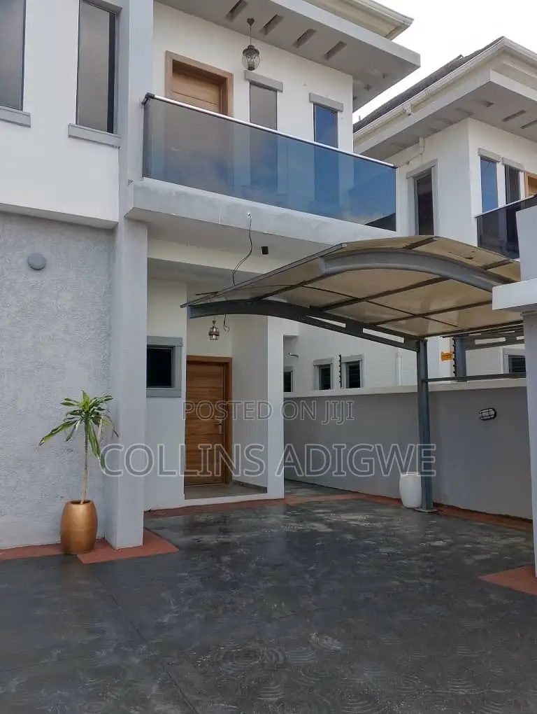 4bdrm Duplex in Orchid Estate for sale in Chevron