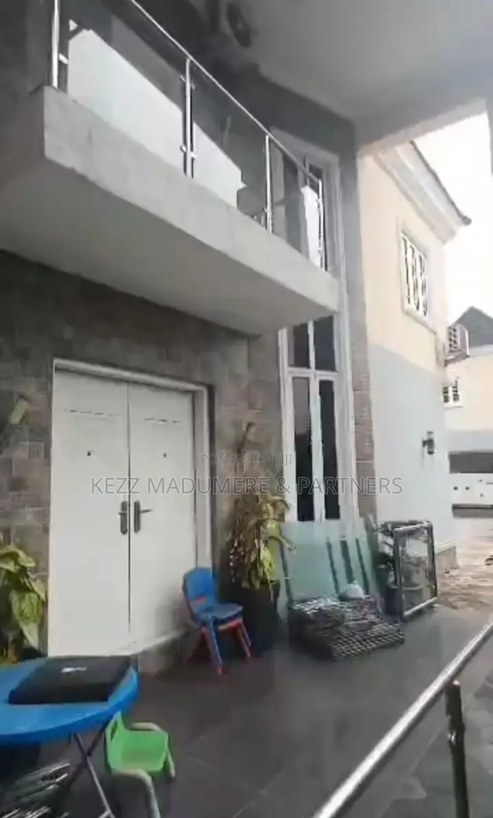 5bdrm Duplex in Elelenwo , Port for sale in Port-Harcourt