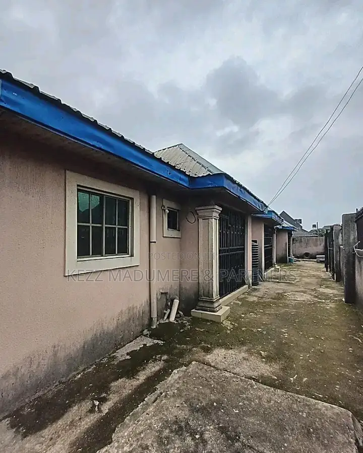 5bdrm Bungalow in Amechi Primary, Port-Harcourt for sale in Port-Harcourt