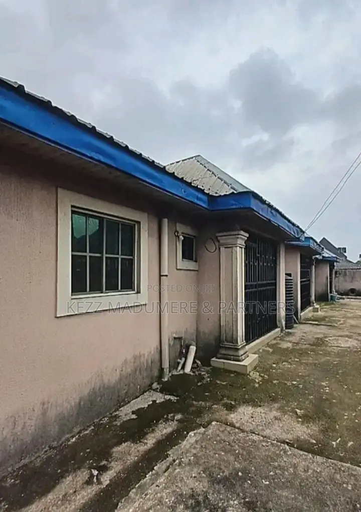 5bdrm Bungalow in Amechi Primary, Port-Harcourt for sale in Port-Harcourt