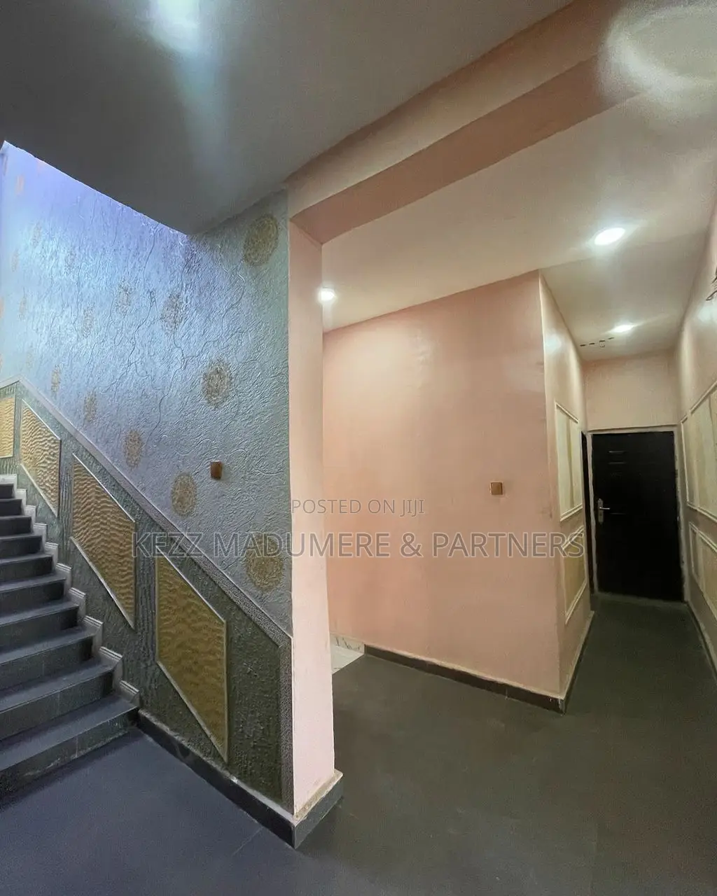 For Sale: 11 Rooms Functional Hotel in Port-Harcourt