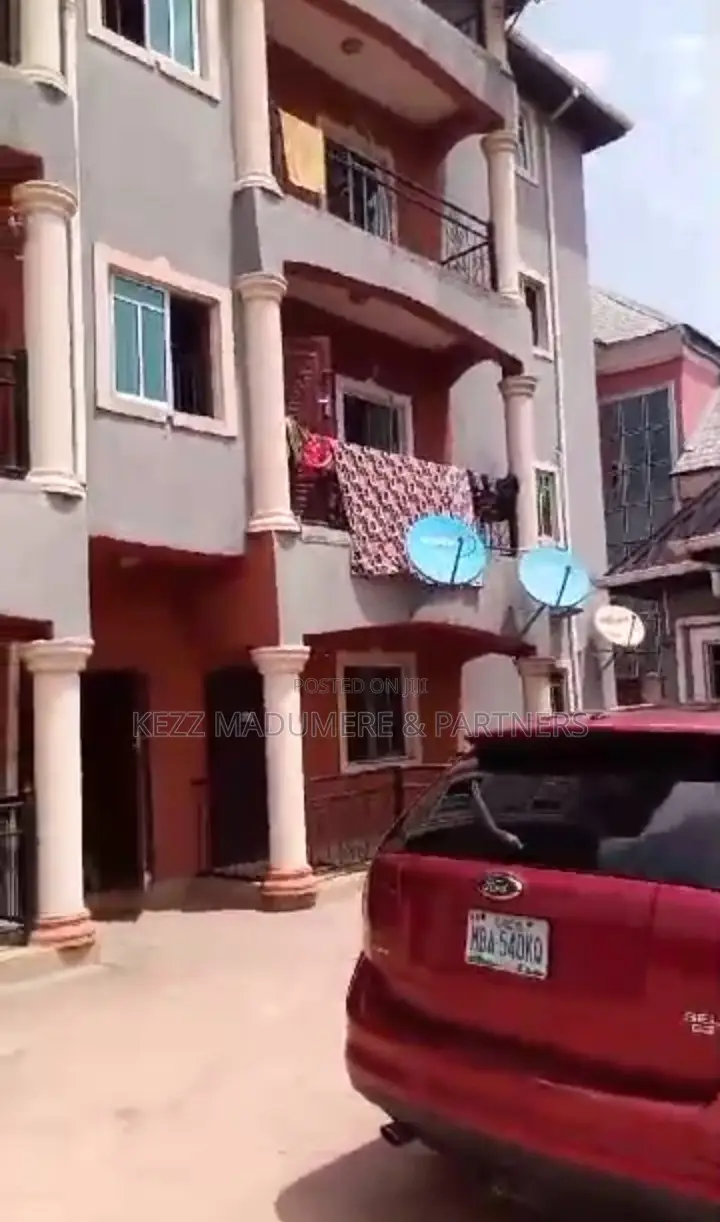 2bdrm Block of Flats in World Bank , Owerri for sale in Owerri
