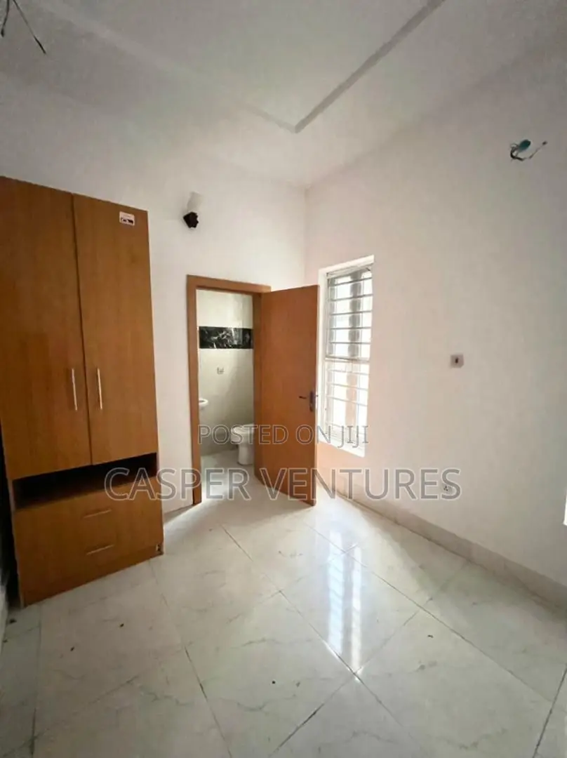 1bdrm Shared Apartment in Ikota Gra for rent in Ikota