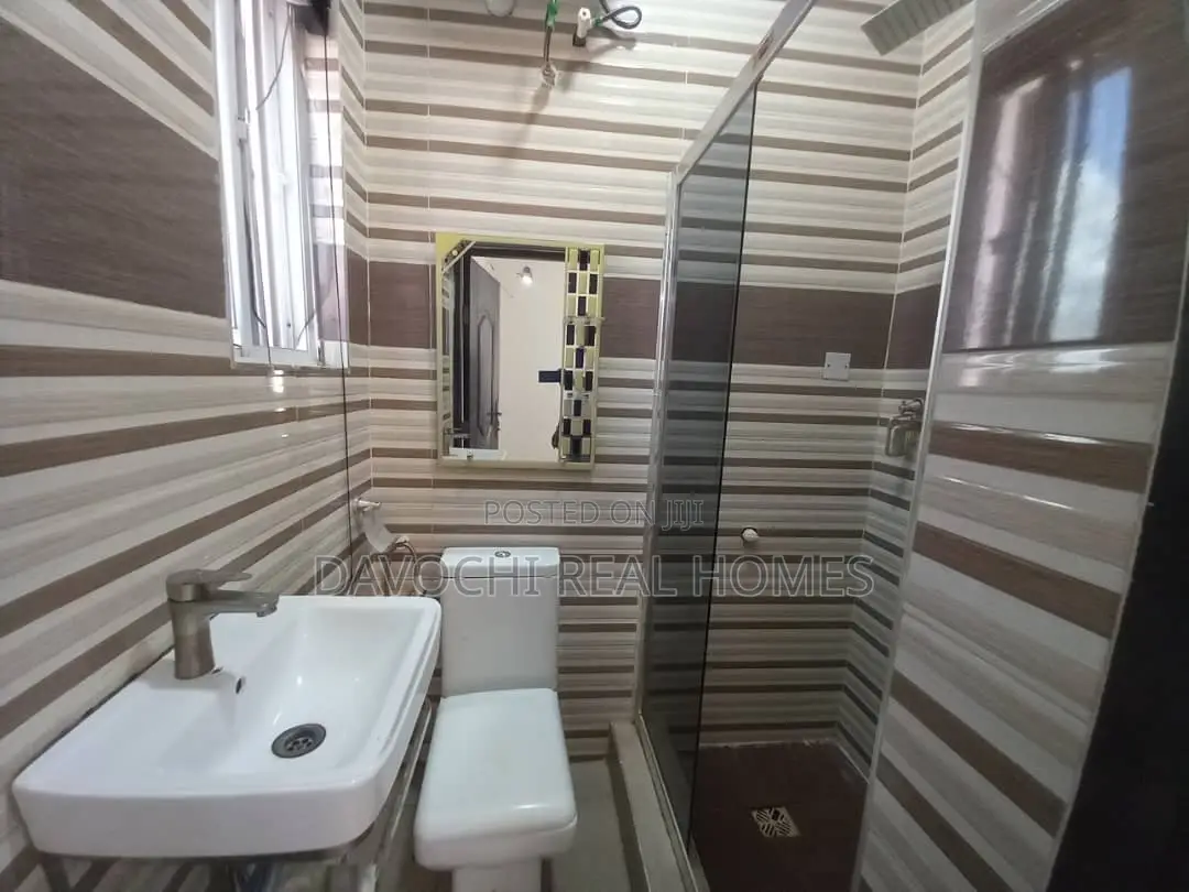 3bdrm Duplex in Ikota Vill Estate, Lekki for sale in Lekki