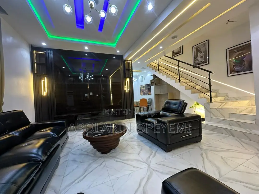 Furnished 5bdrm Duplex in Magodo Phase 1, Isheri North for sale in Isheri North