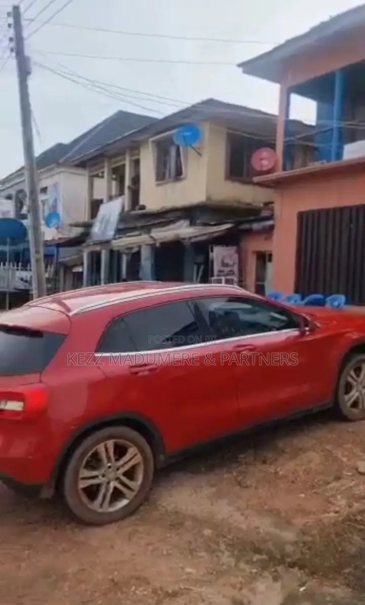 8bdrm Duplex in Zik Avenue , Uwani , for sale in Enugu