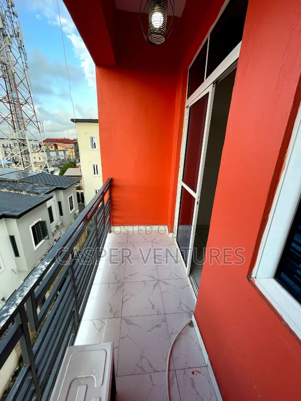 1bdrm Room & Parlour in Lekki, Chevron for rent in Chevron