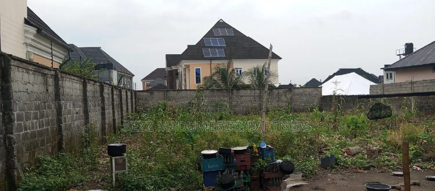 For Sale : 400 SQMTRS in Port-Harcourt