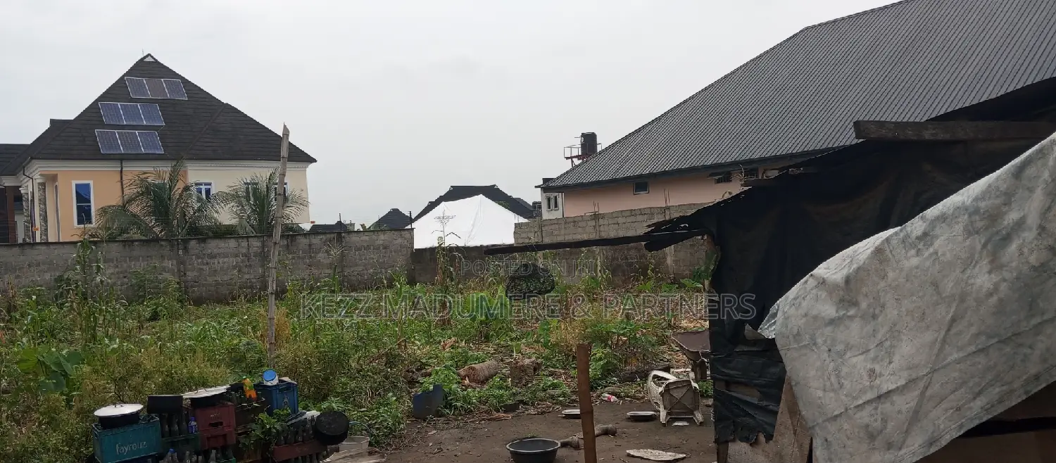 For Sale : 400 SQMTRS in Port-Harcourt