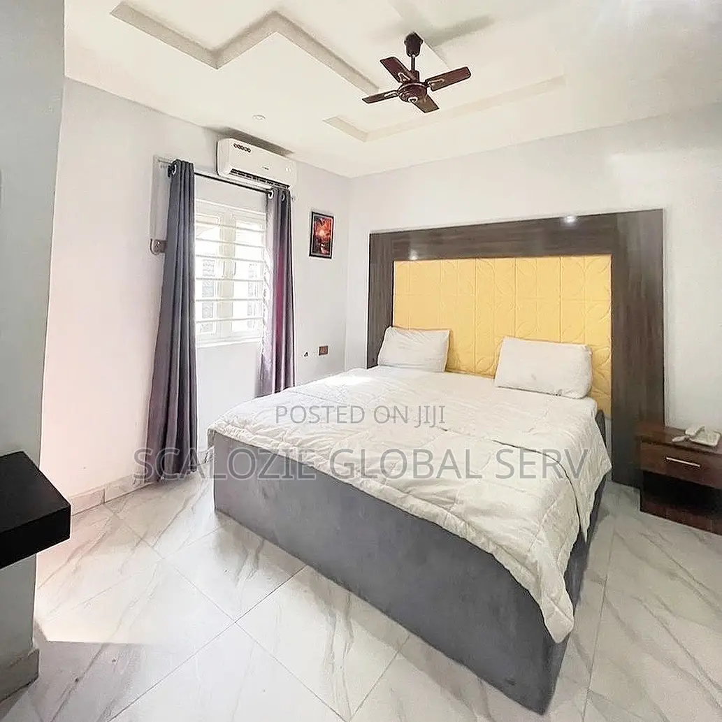 Luxury Spacious 10 Rooms Hotel With Ample Parking Space in Port-Harcourt