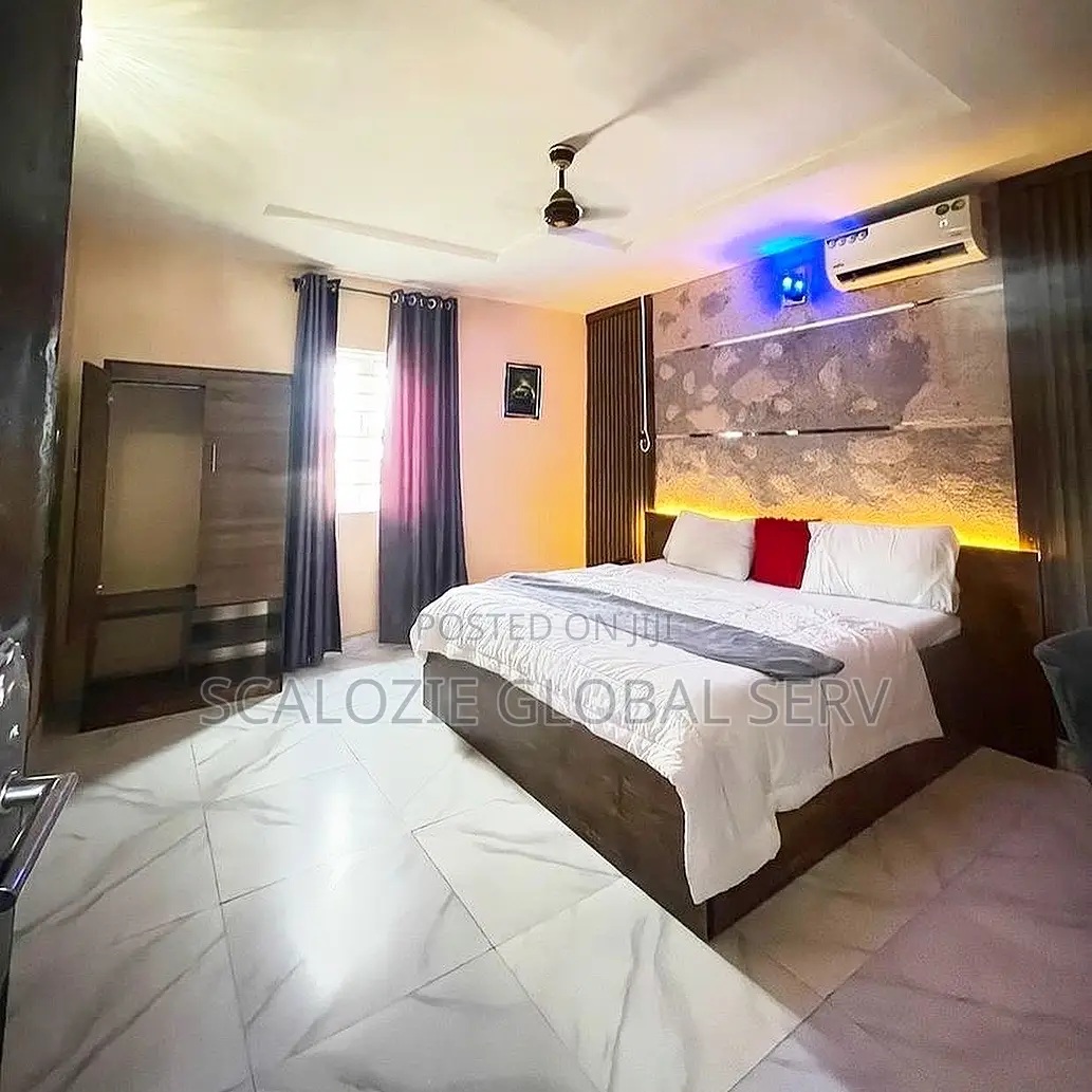 Luxury Spacious 10 Rooms Hotel With Ample Parking Space in Port-Harcourt