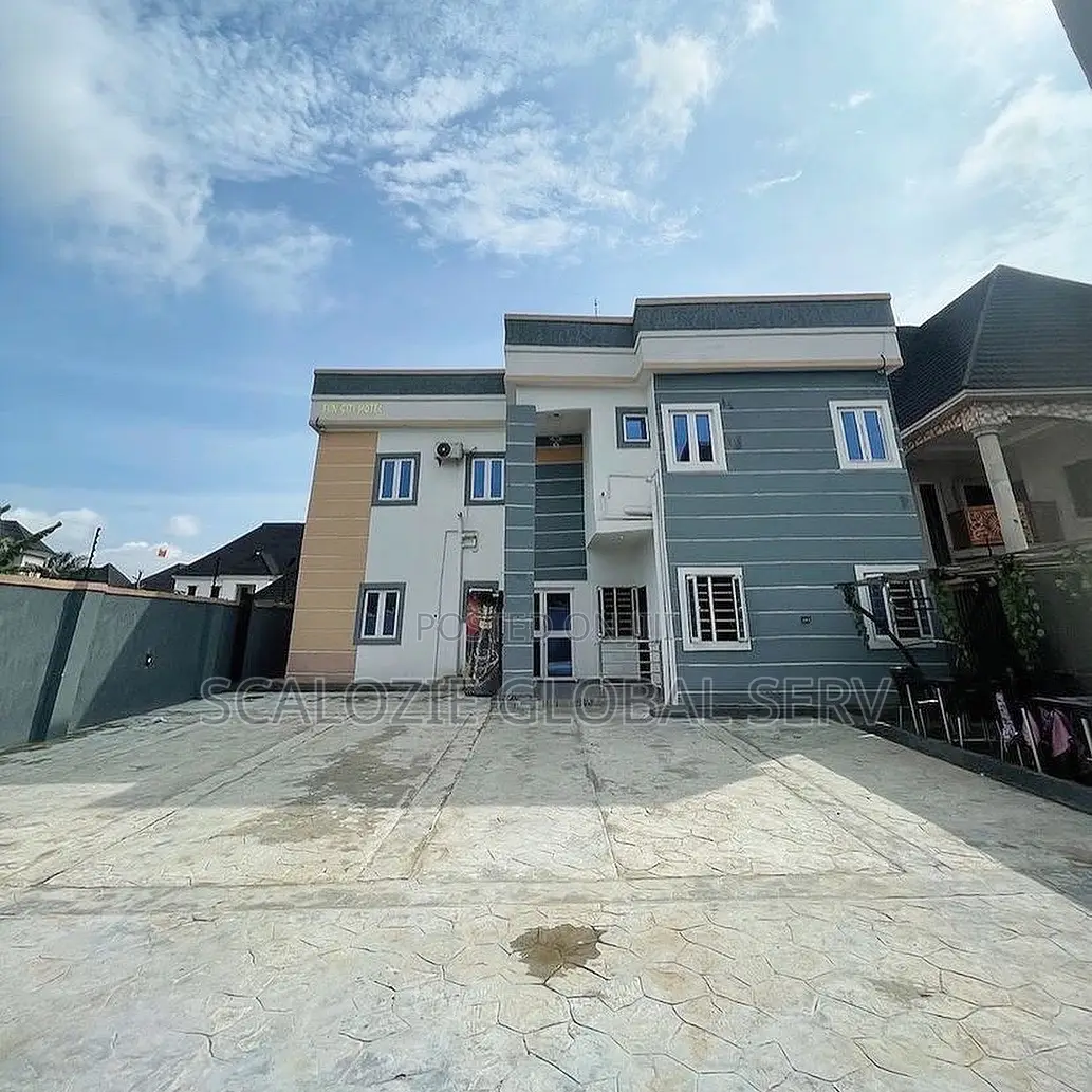 Luxury Spacious 10 Rooms Hotel With Ample Parking Space in Port-Harcourt