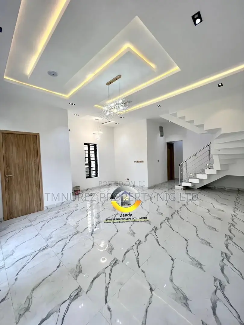 4bdrm Duplex in Orchid, Ikota for sale in Ikota