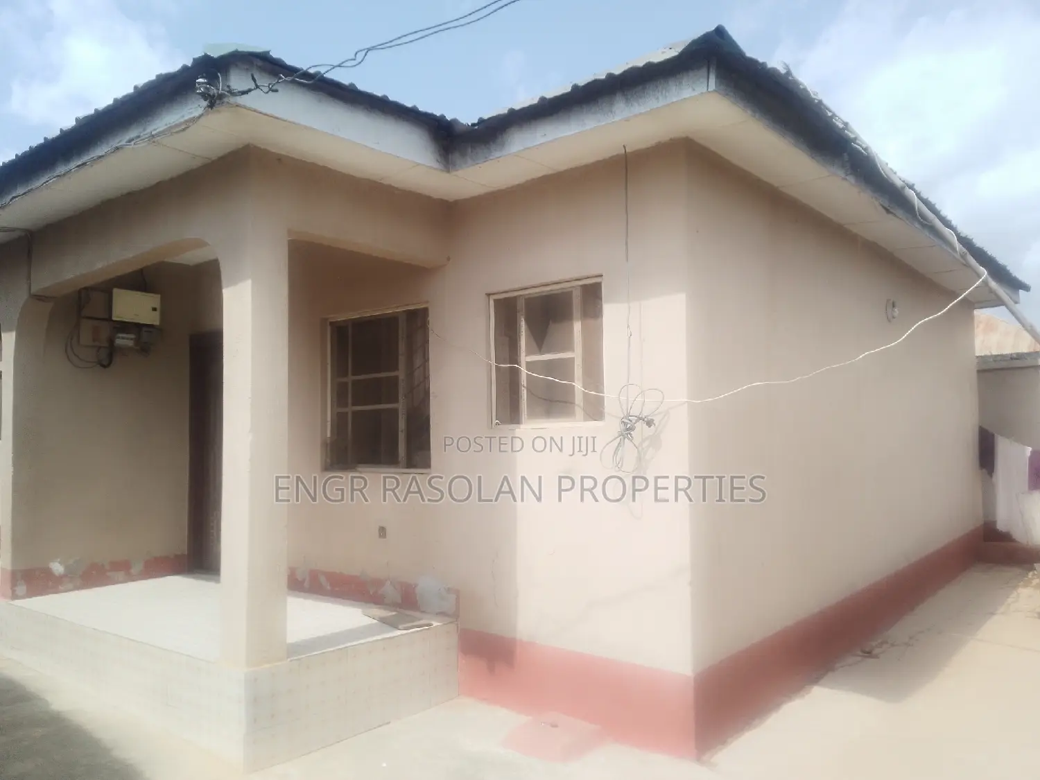 Furnished 1bdrm Block of Flats in Ganmo Via Amoyo, Ifelodun-Kwara in Ifelodun-Kwara