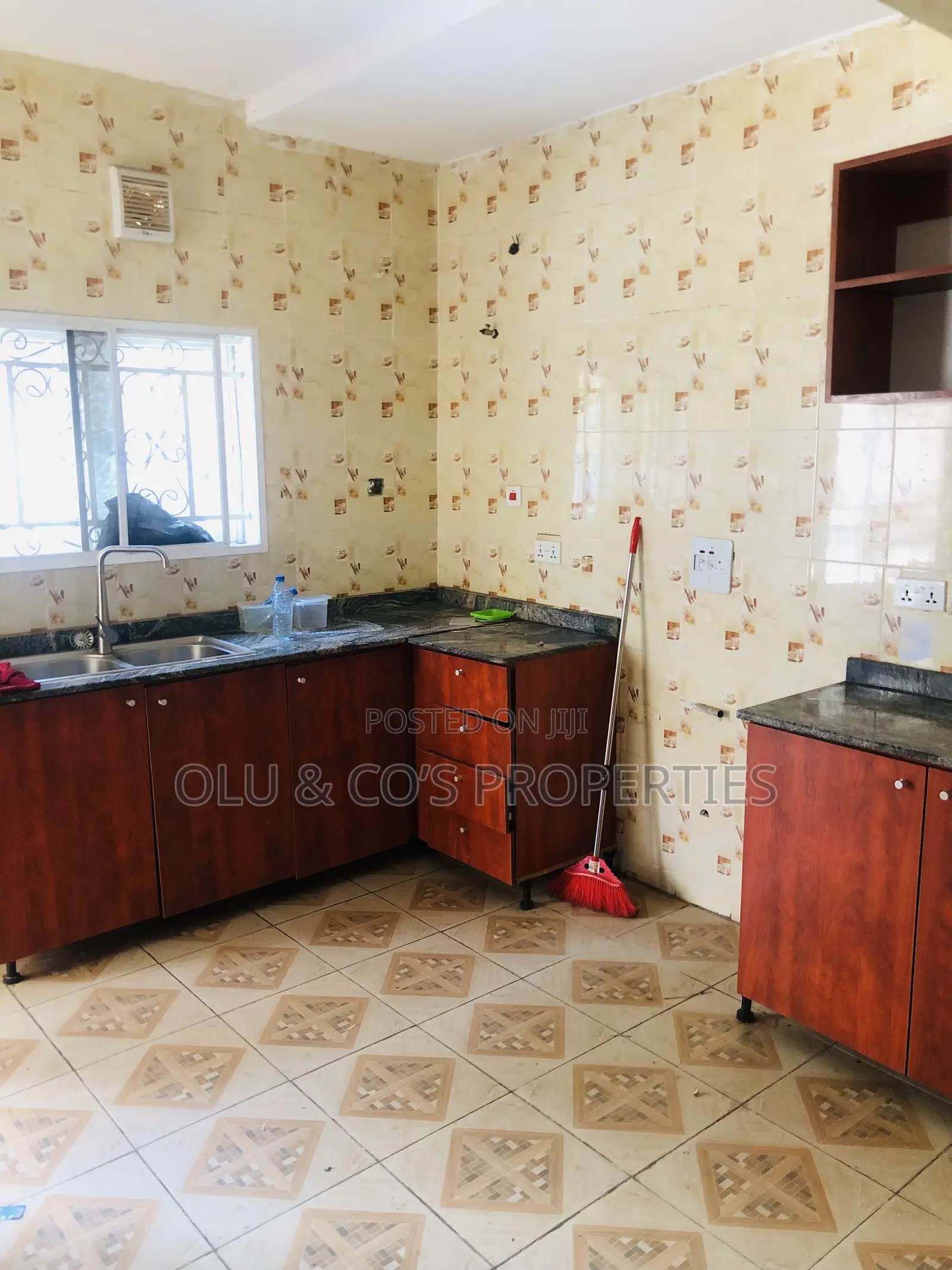 2bdrm Block of Flats in River Pack Estate, Lugbe District for rent in Lugbe District