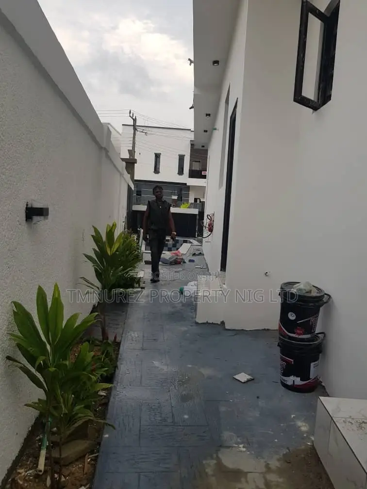 5bdrm Duplex in Orchid Zone 2, Lekki for sale in Lekki