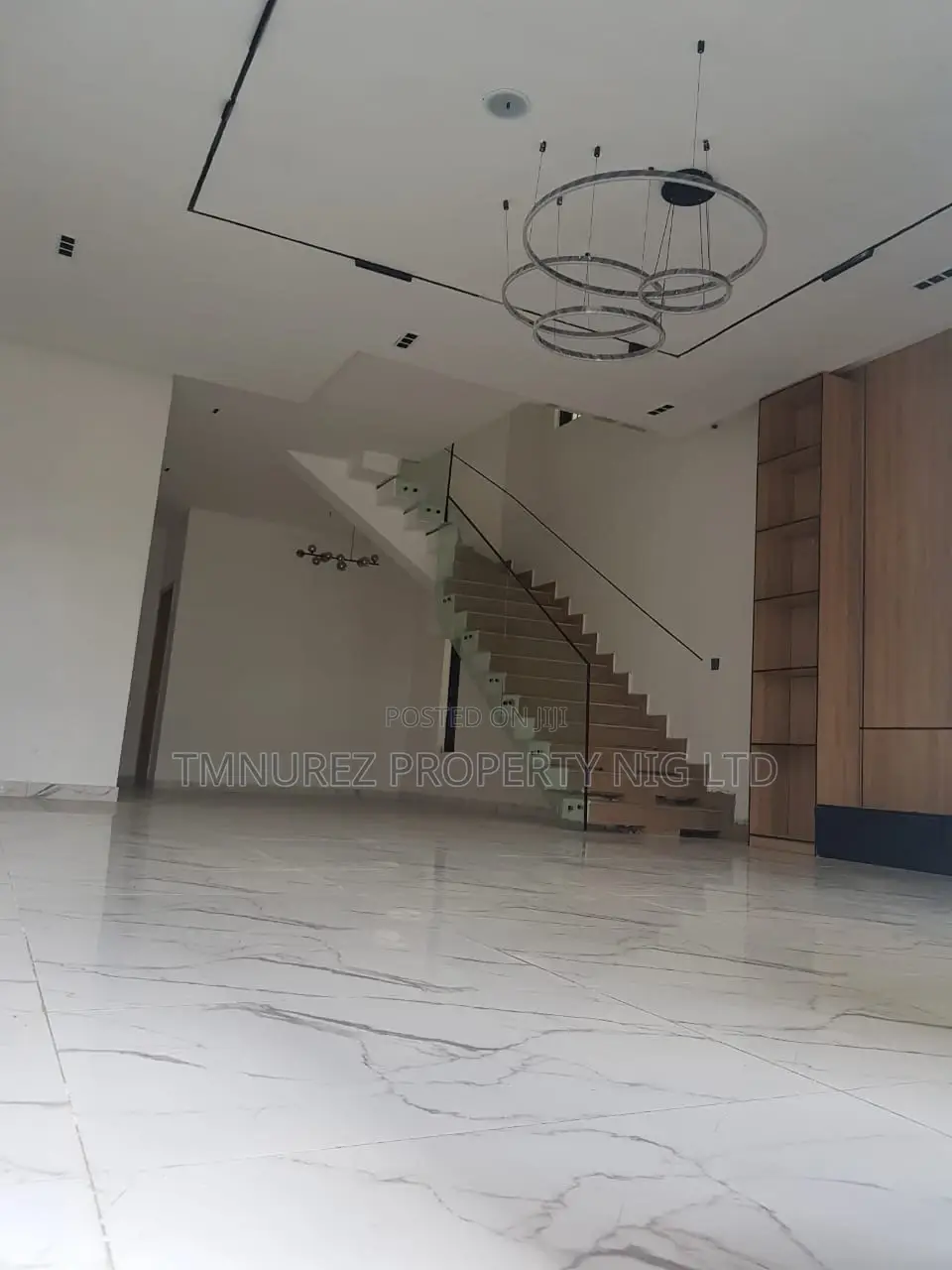 5bdrm Duplex in Orchid Road Ikota, Lekki for sale in Lekki