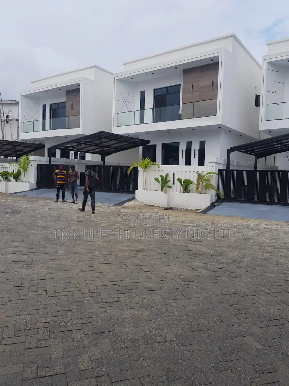 5bdrm Duplex in Orchid Road Ikota, Lekki for sale in Lekki