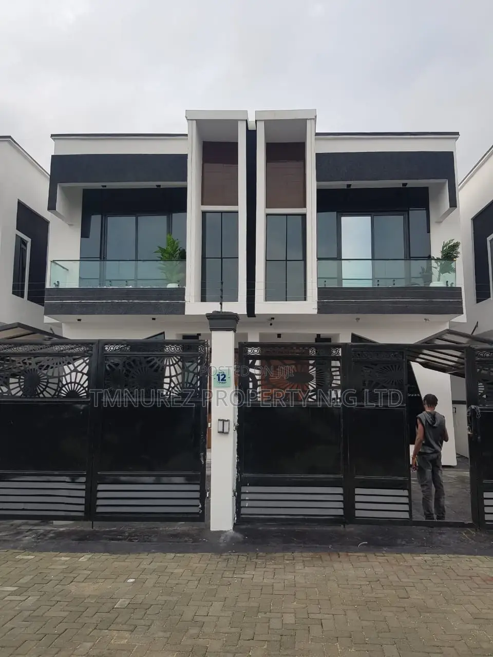 4bdrm Duplex in Orchid Road Zone 2, Lekki for sale in Lekki