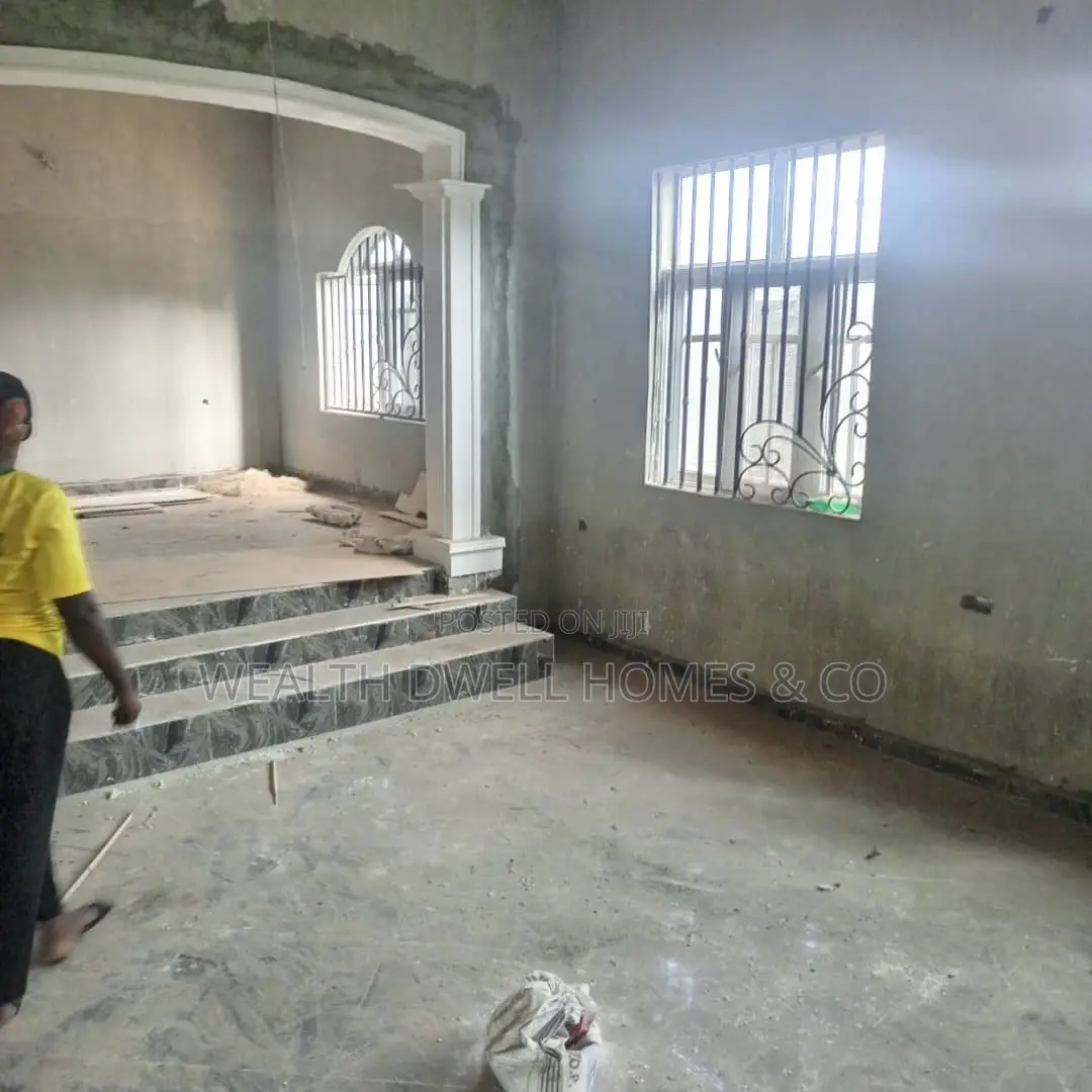 3bdrm Bungalow in Ilekun, Akure for sale in Akure
