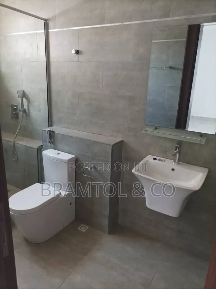 4bdrm Duplex in Wuye for rent in Wuye