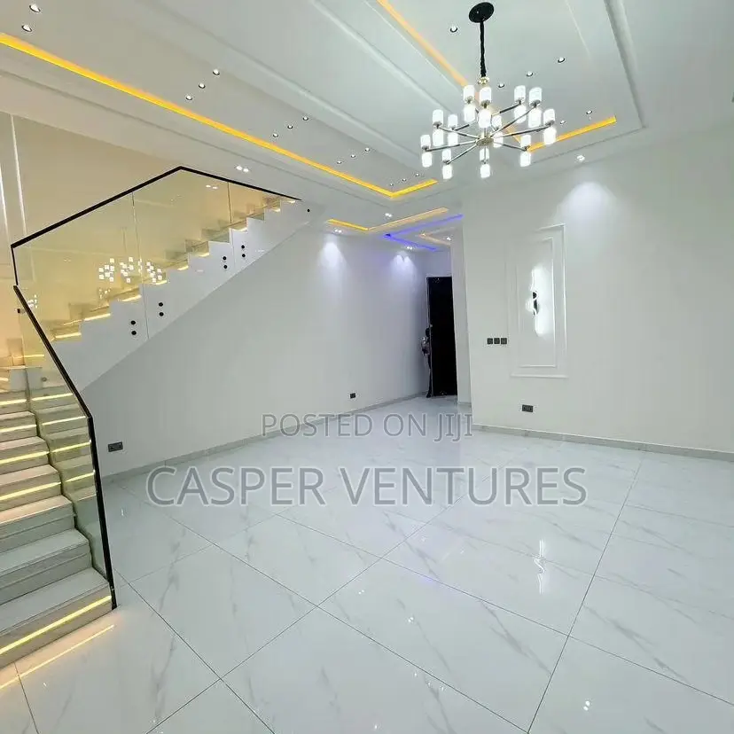 4bdrm Duplex in Elegushi for rent in Ikate-Elegushi