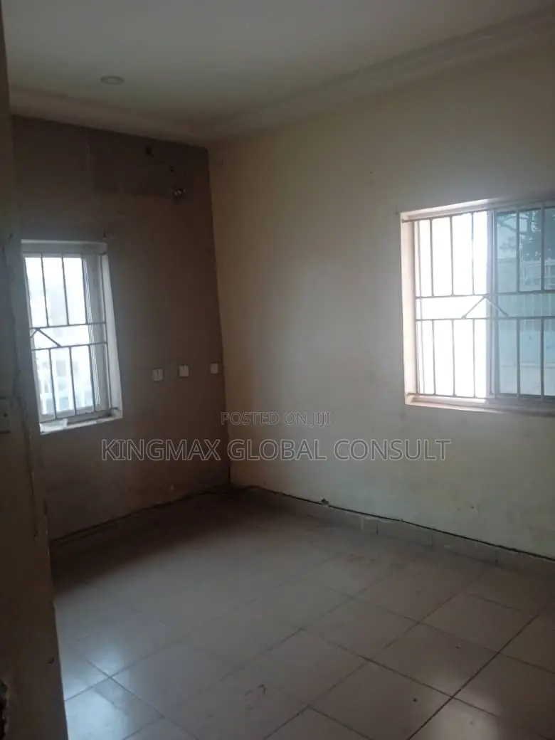 2bdrm Bungalow in Von Garden City, Lugbe District for sale in Lugbe District