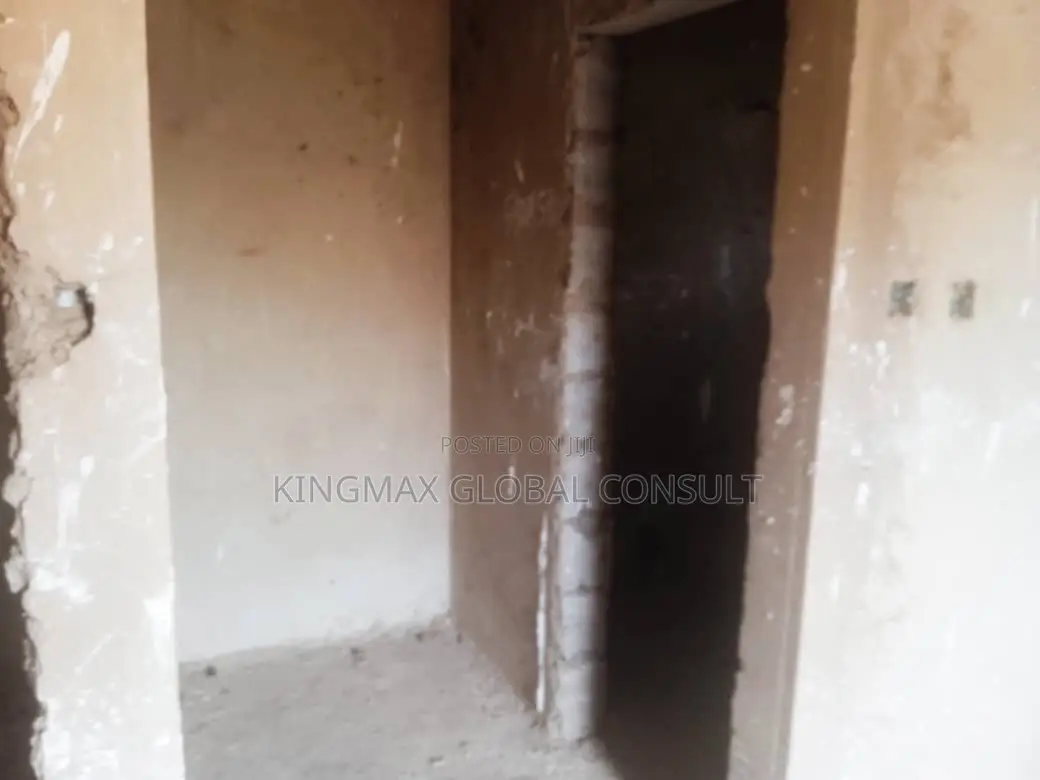 3bdrm Bungalow in Von Garden City, Lugbe District for sale in Lugbe District