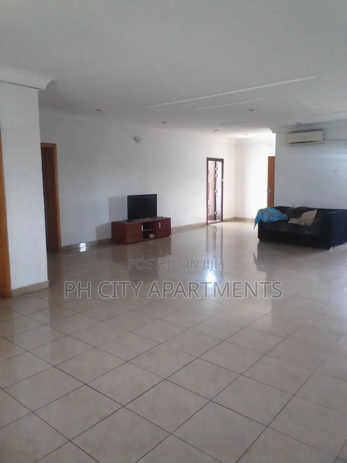 3bdrm Block of Flats in GRA Phase 3 / Port-Harcourt for rent in GRA Phase 3 / Port-Harcourt