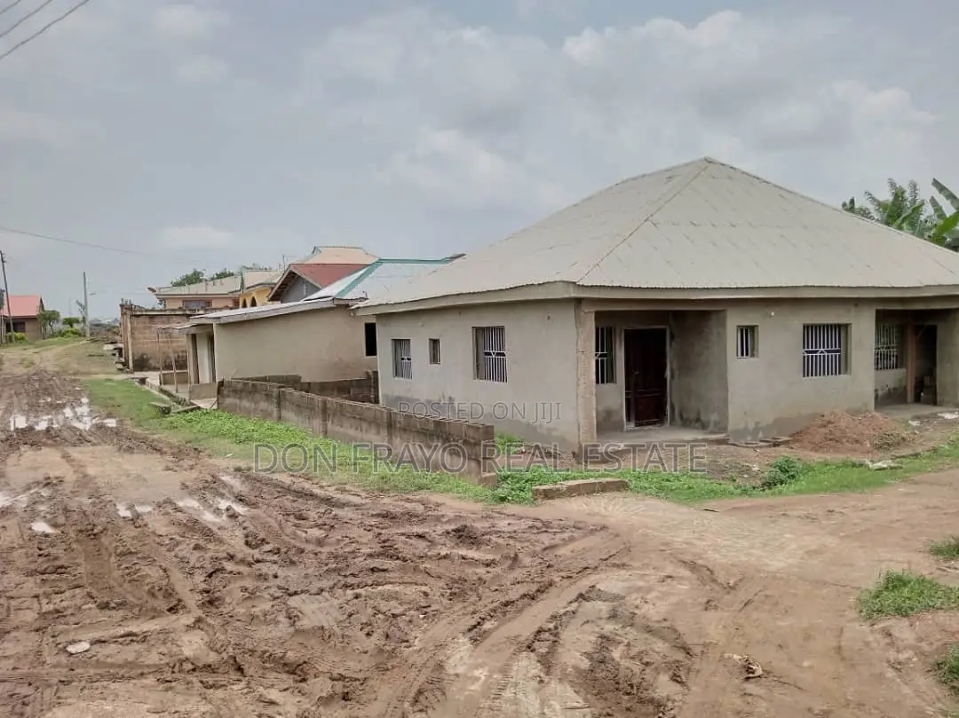 3bdrm Apartment in Wofun Olodo, Ibadan for sale in Ibadan