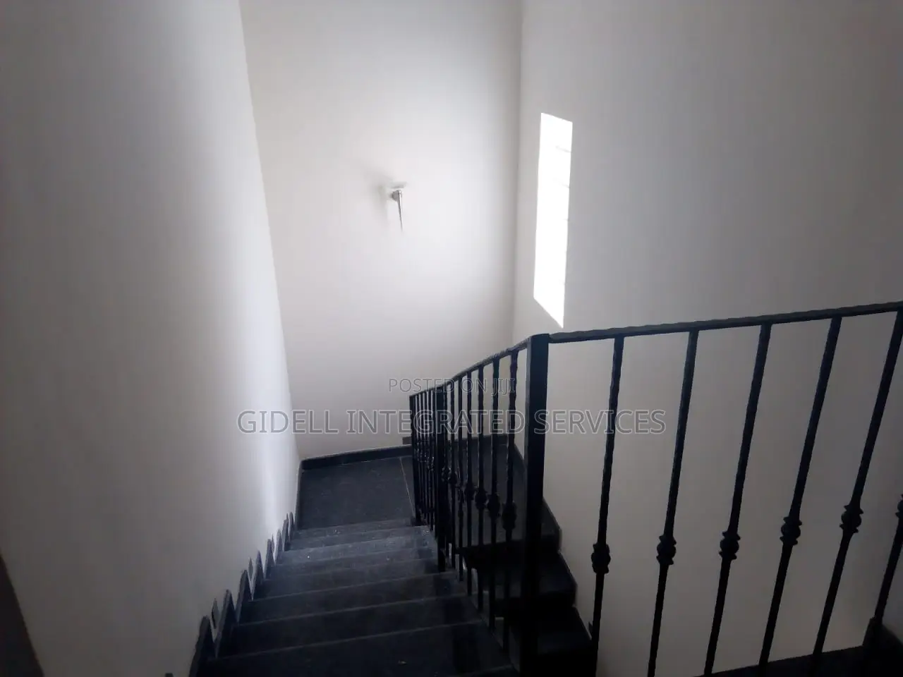 4bdrm Townhouse / Terrace in Maitama for rent in Maitama