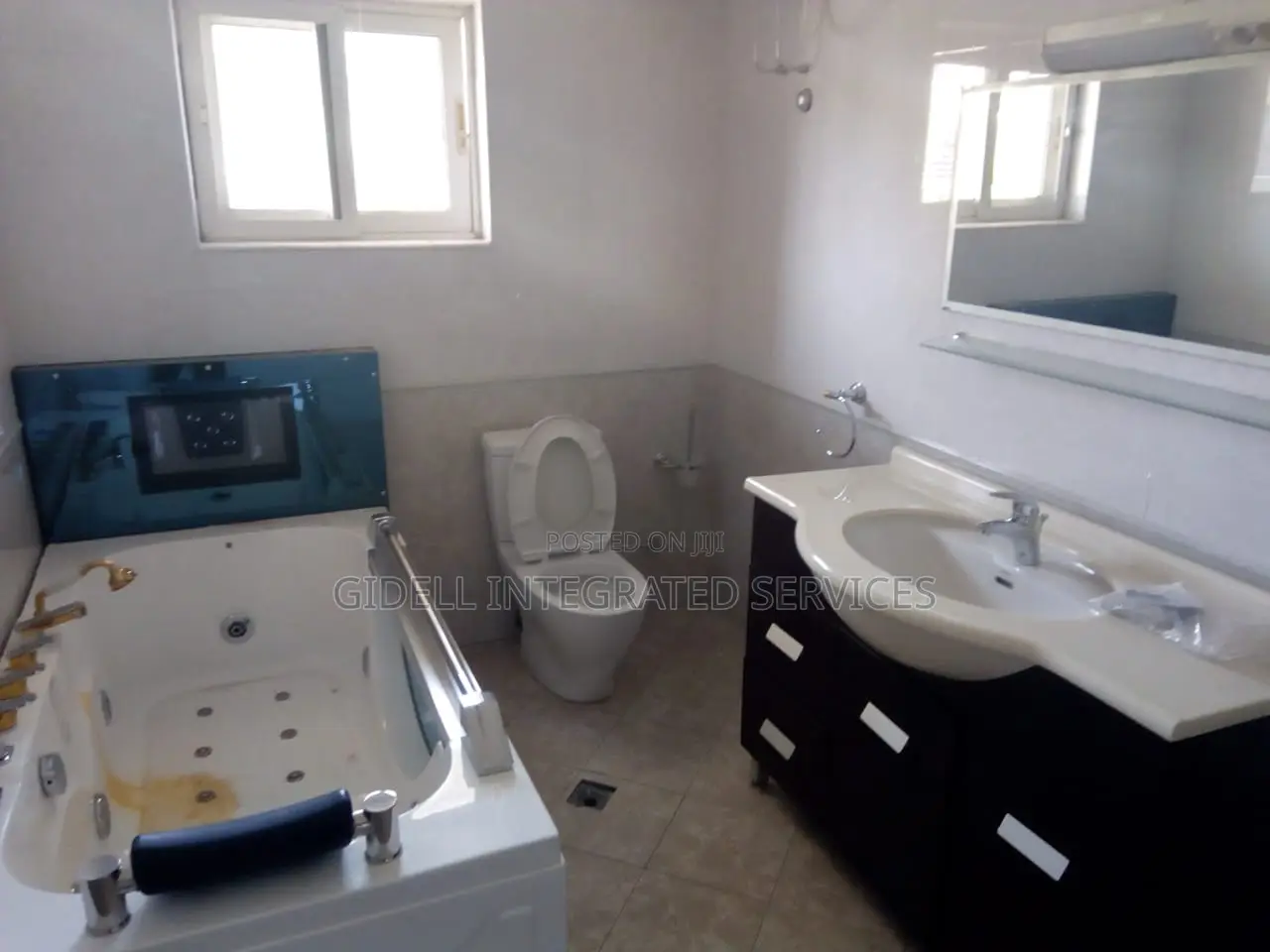 4bdrm Townhouse / Terrace in Maitama for rent in Maitama
