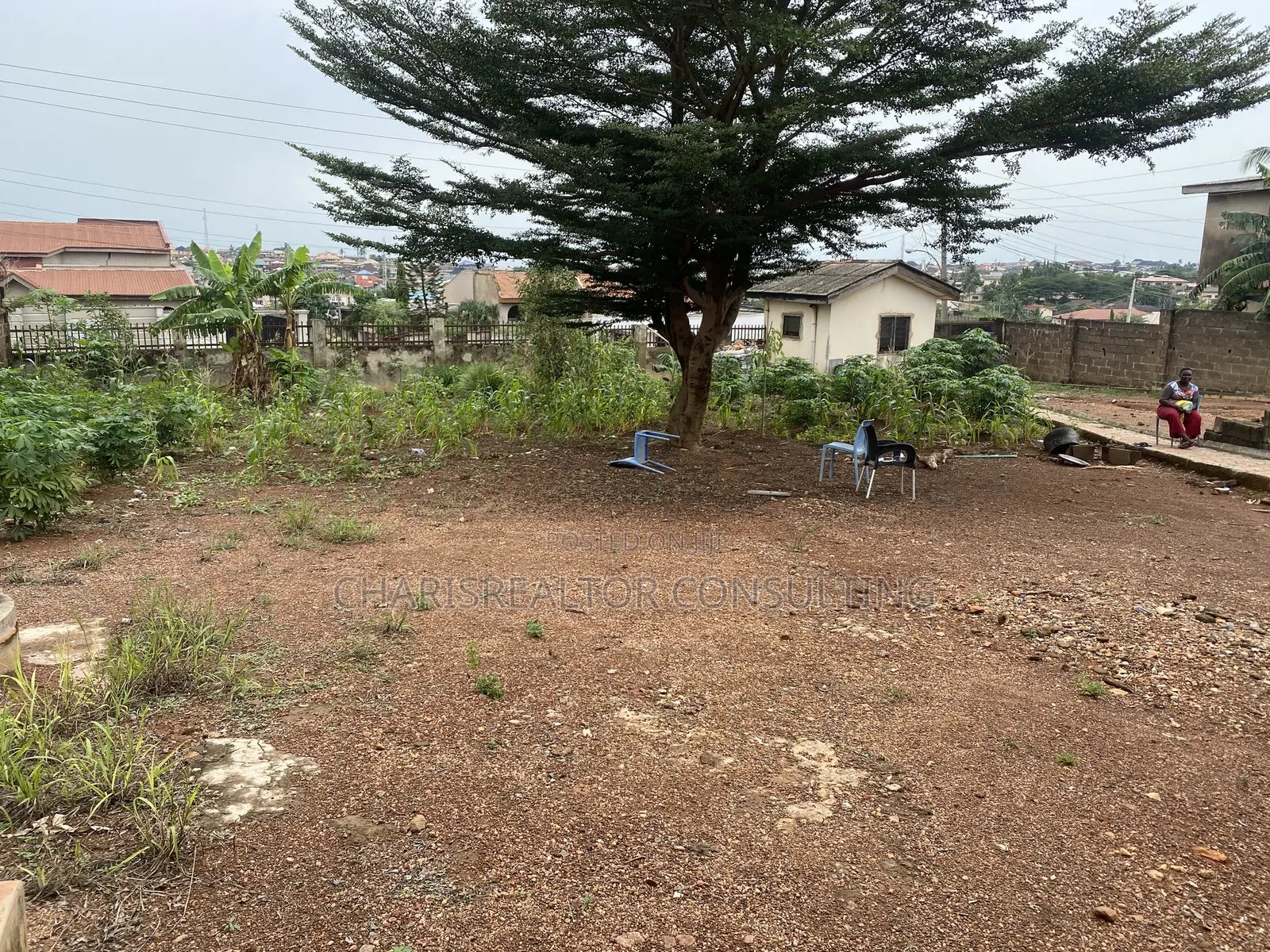 Plot of Land Within Estate in Alakia