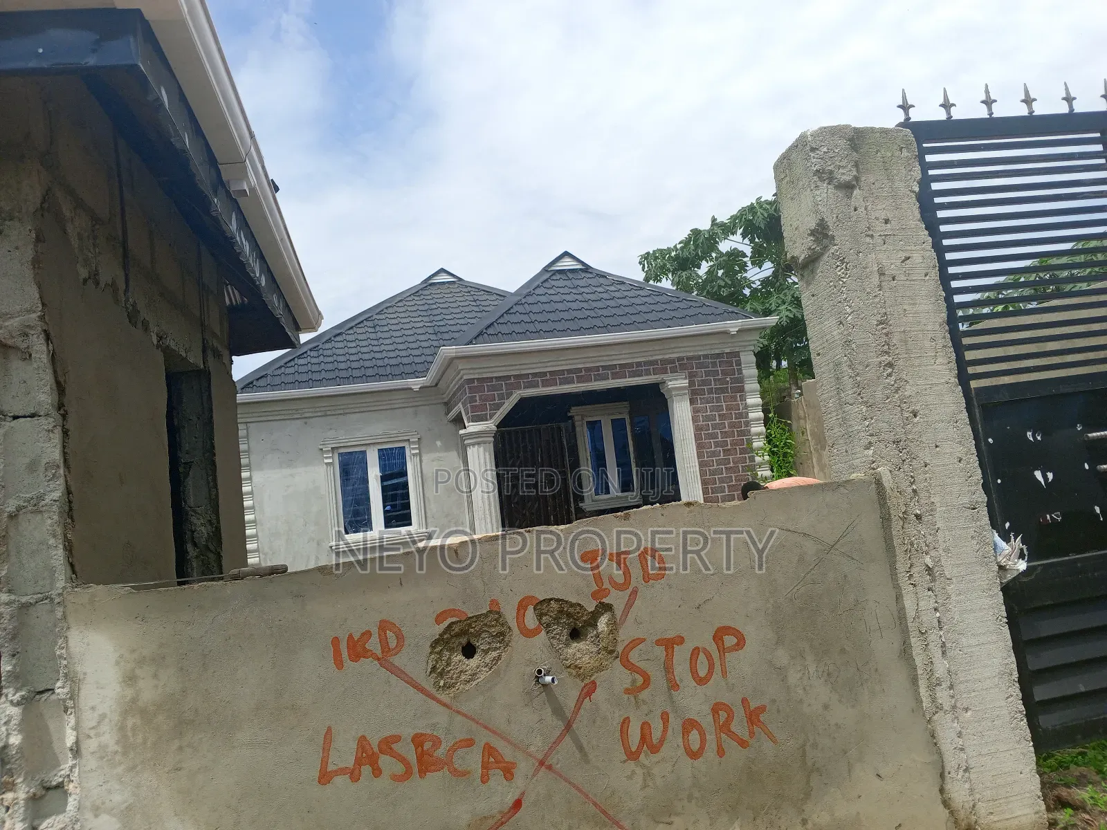 Suvry Plan Sd Igbe Laraa in Ijede / Ikorodu