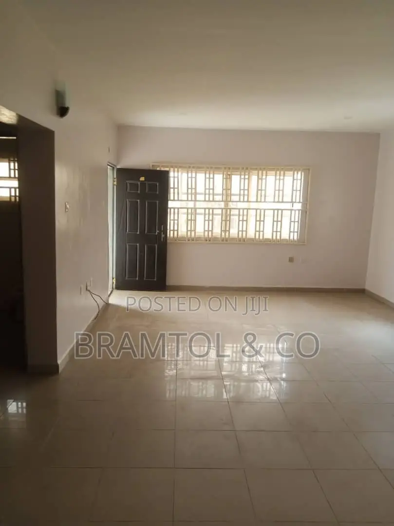 4bdrm Duplex in Kado for rent in Kado