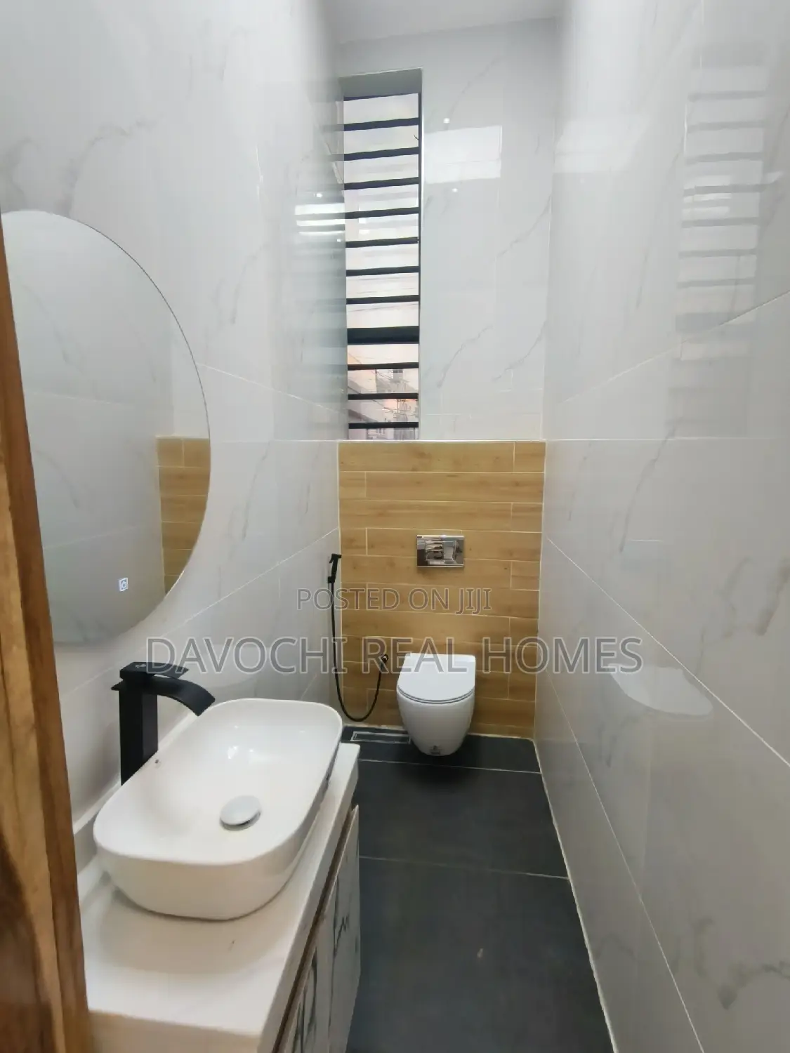 5bdrm Duplex in Ikate, Lekki for sale in Lekki