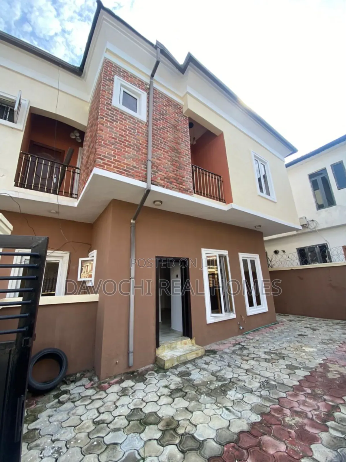 4bdrm Duplex in Ologolo, Lekki for rent in Lekki