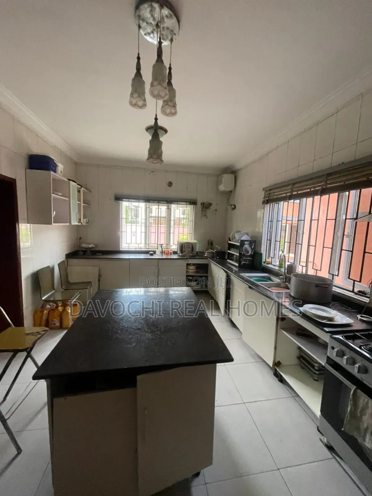 2bdrm Apartment in Lekki Please One for rent in Lekki