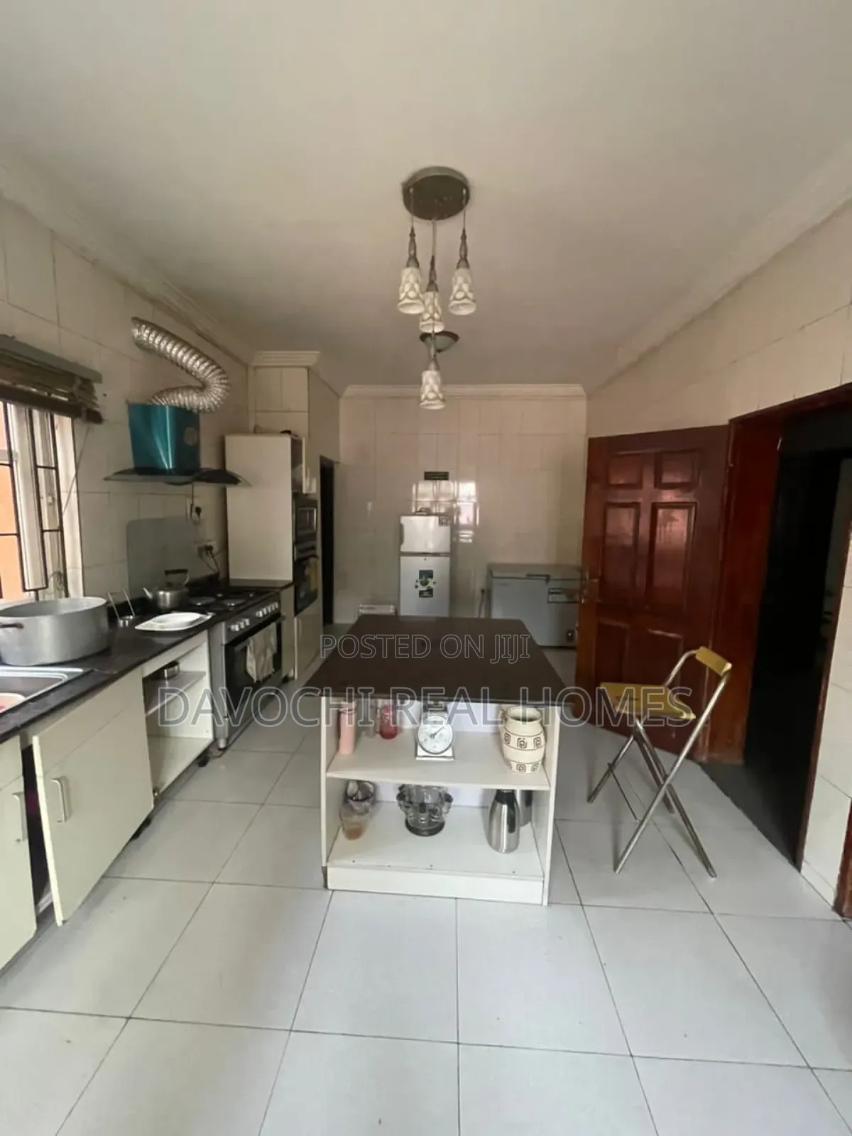 2bdrm Apartment in Lekki Please One for rent in Lekki