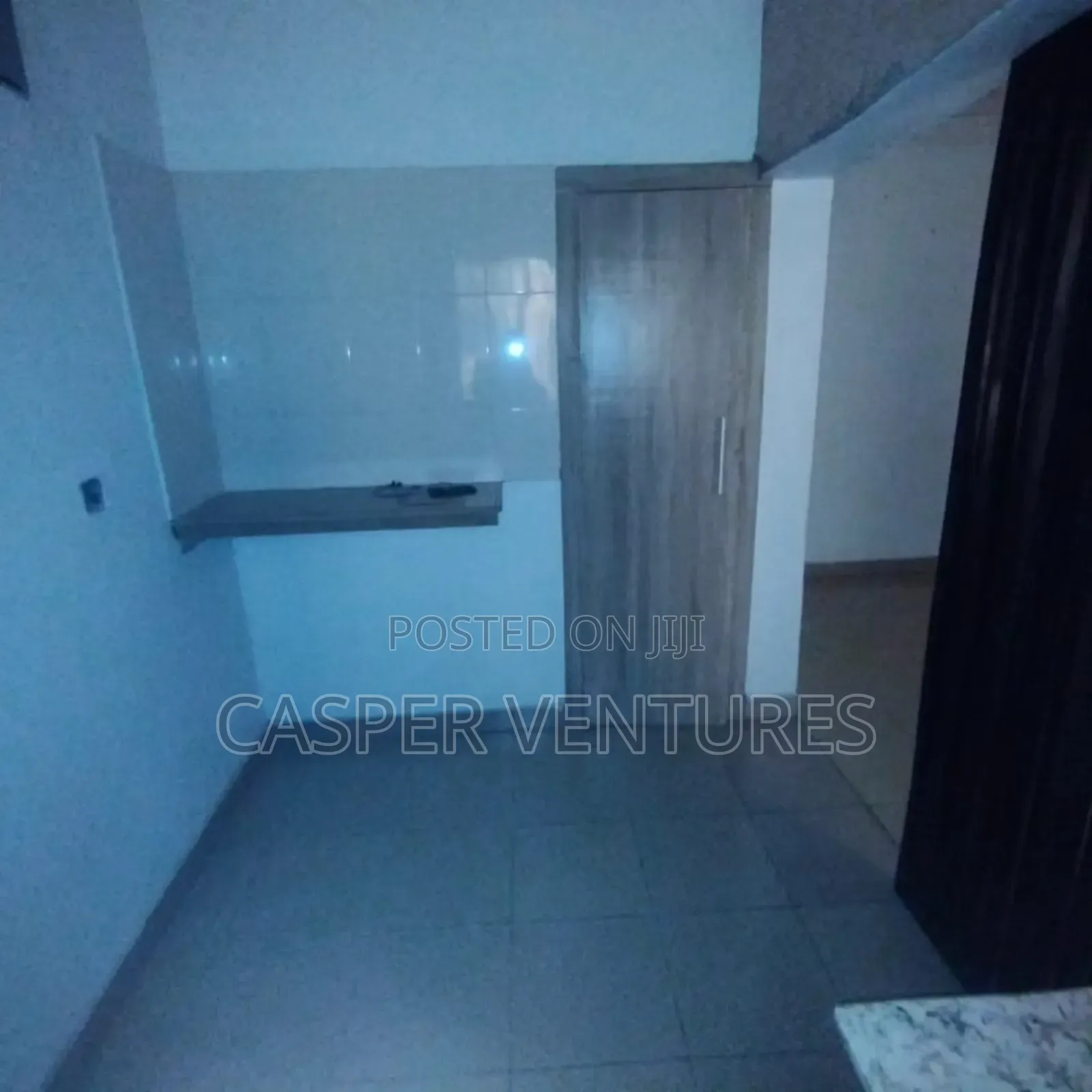 1bdrm Room & Parlour in Elegushi, Ikate for rent in Ikate