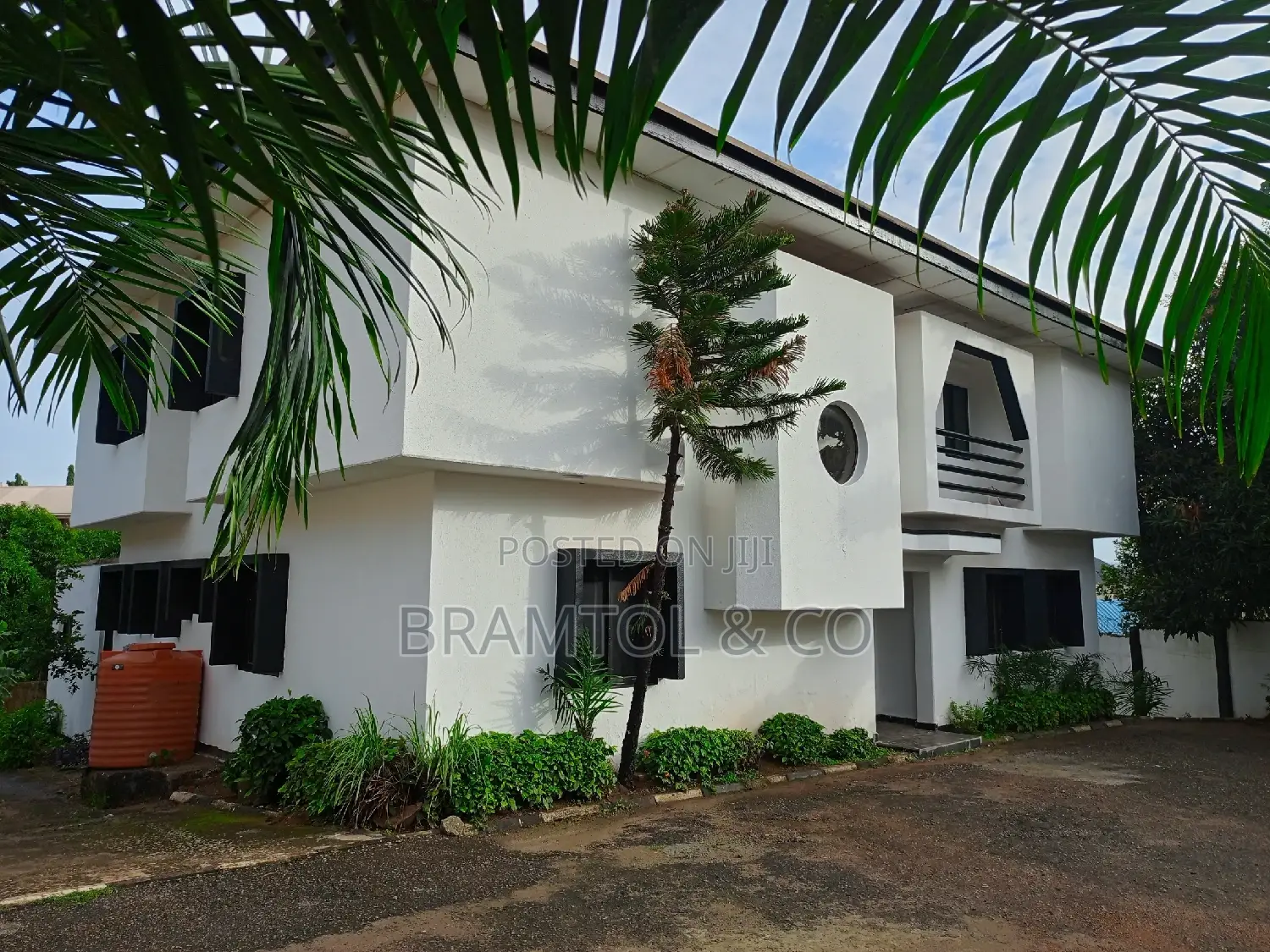 4bdrm Duplex in Wuye for rent in Wuye