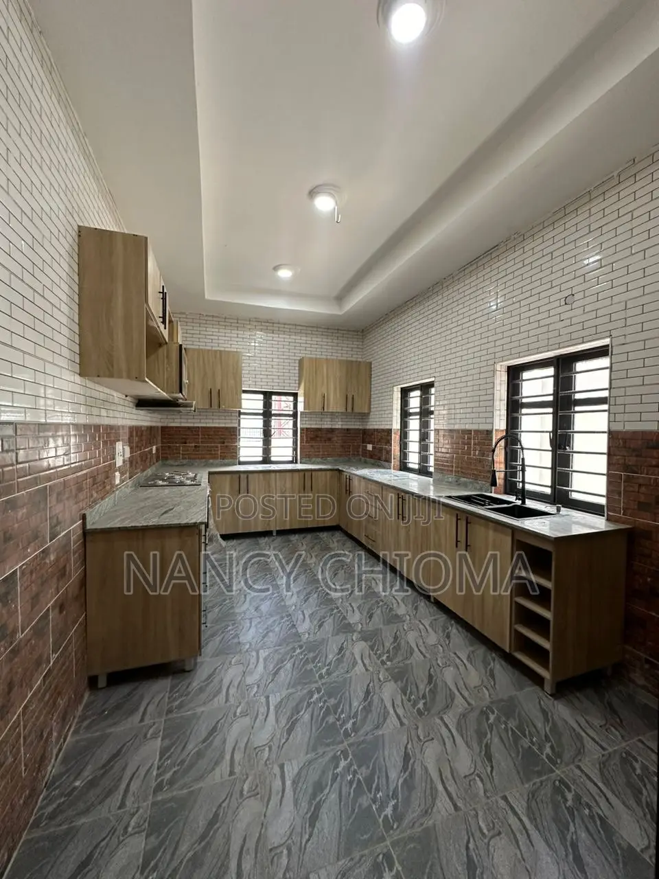 Furnished 4bdrm Duplex in Independent Layout, Enugu for sale in Enugu