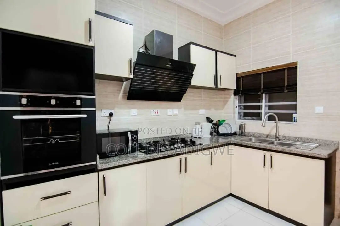 Furnished 3bdrm Apartment in Ikate-Lekki for sale in Ikate