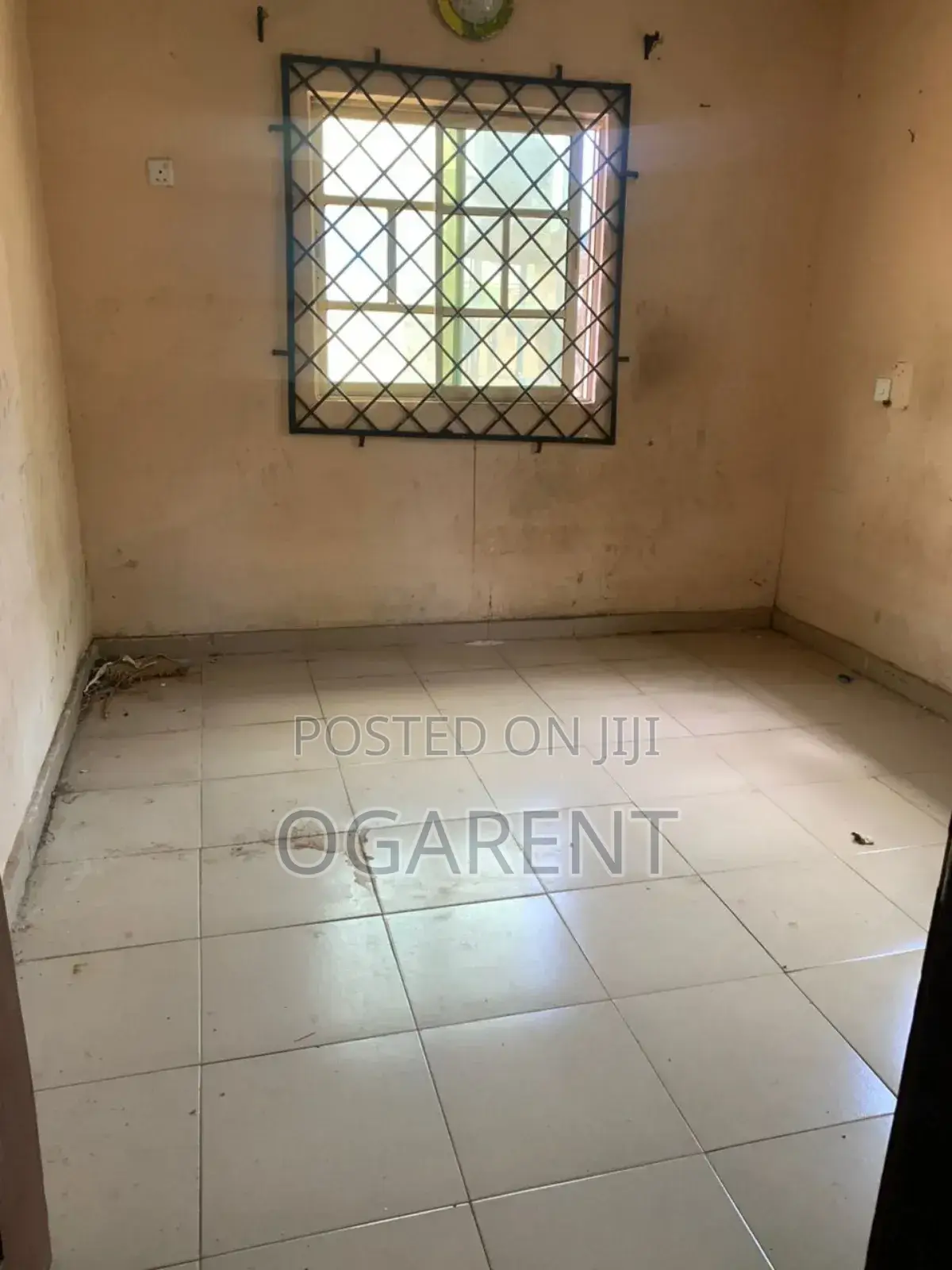 2bdrm Apartment in Peanut Road, Benin City for rent in Benin City