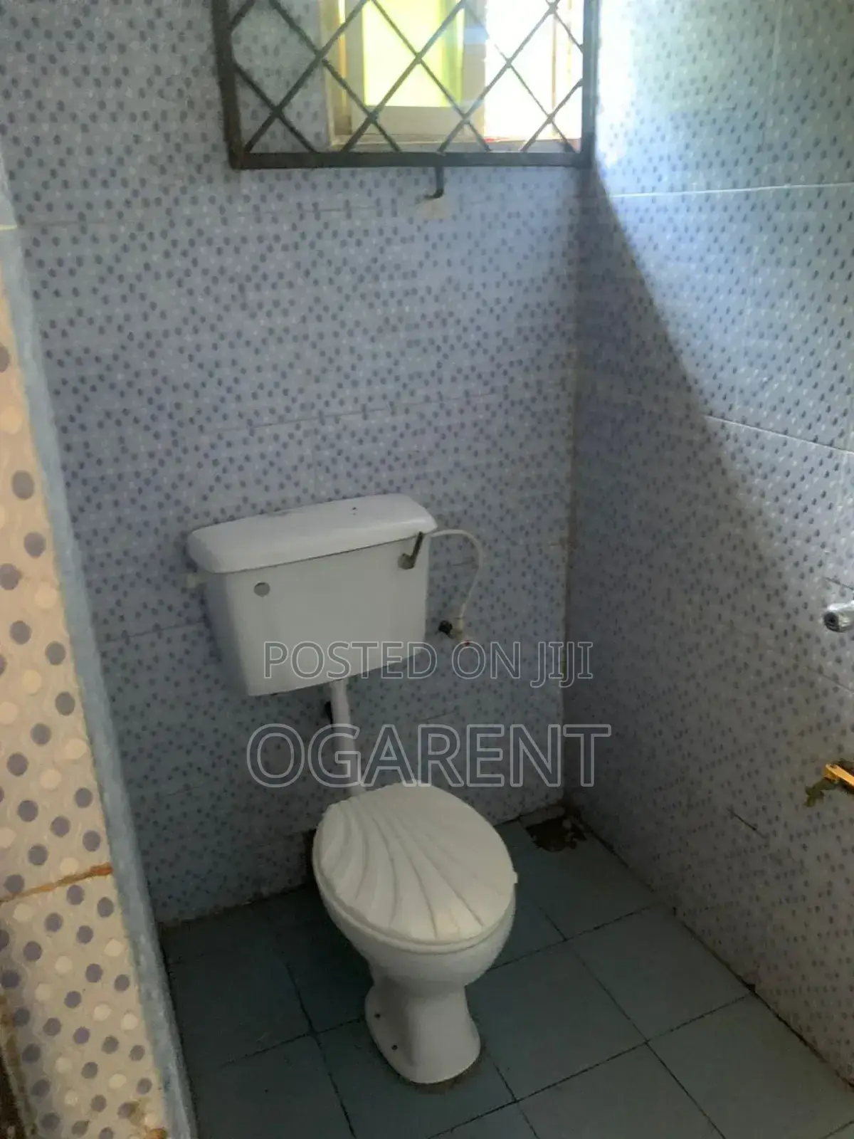 2bdrm Apartment in Peanut Road, Benin City for rent in Benin City