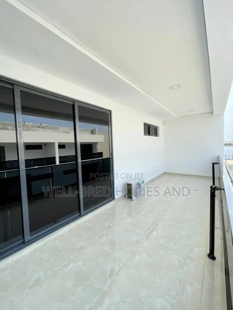 4bdrm Duplex in Lekki Phase 1 for rent in Lekki