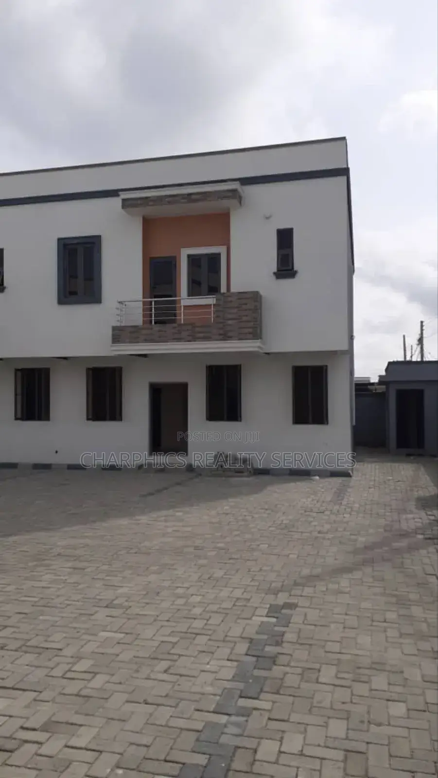 3bdrm Duplex in Lekki for sale in Lekki