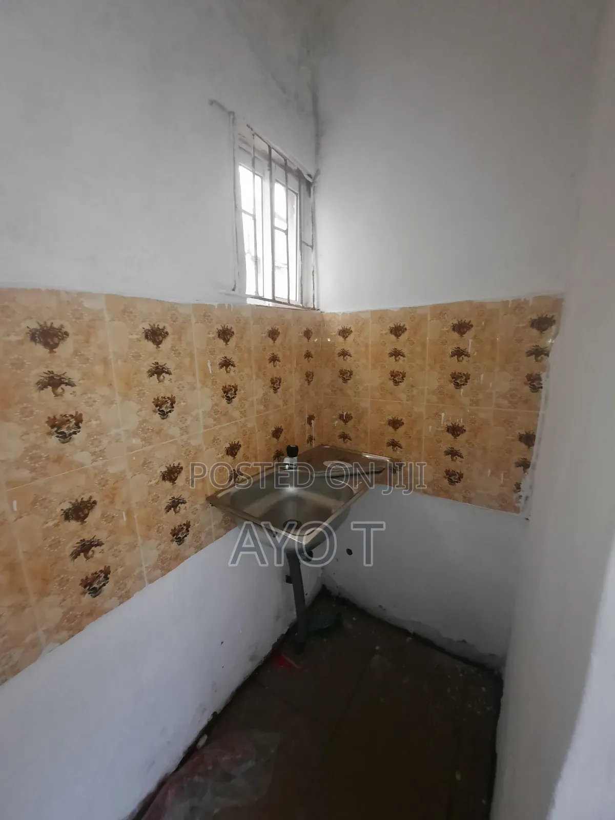 Studio Apartment in Bariga for rent in Bariga / Shomolu