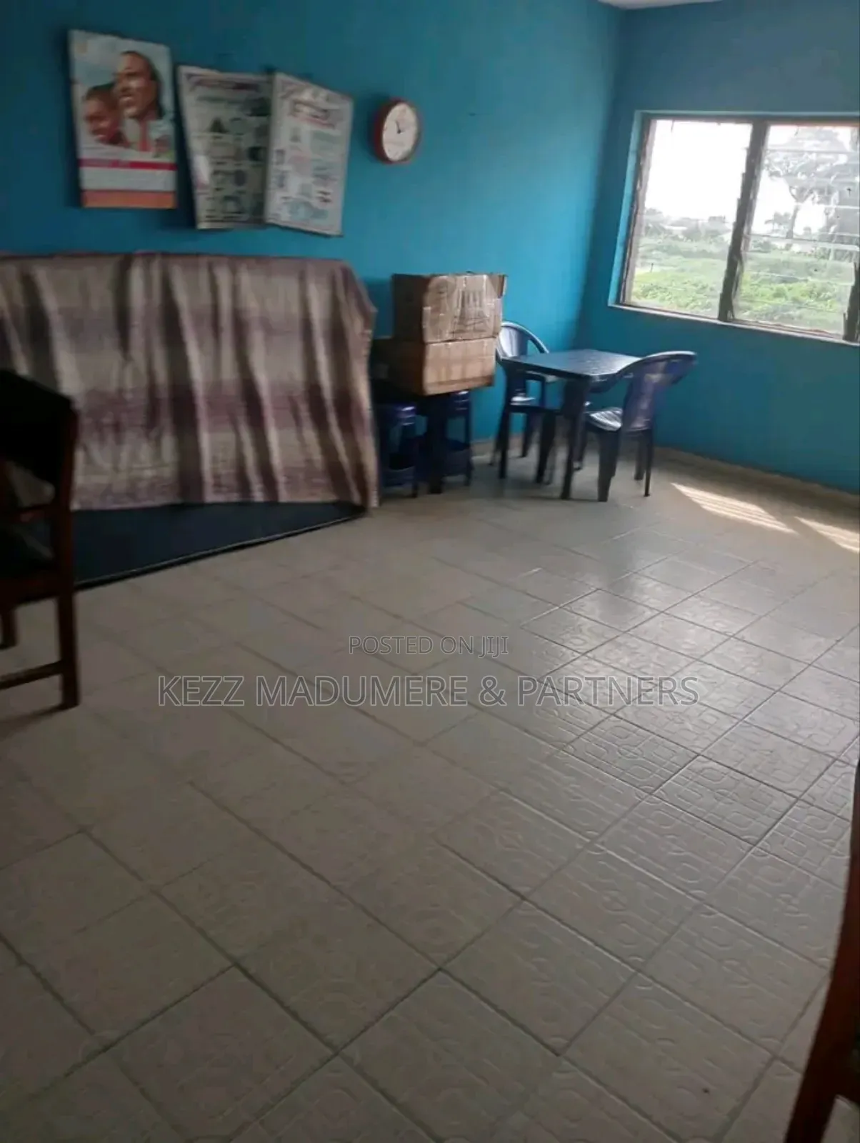 For Sale : A Functional 30 Classrooms SIZEABLE School in Port-Harcourt