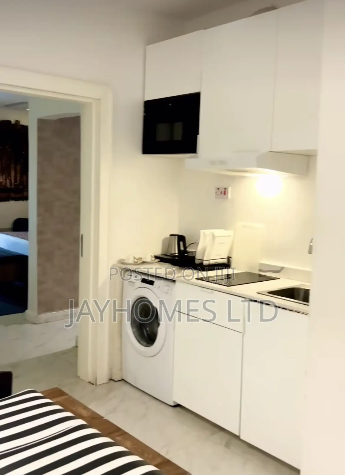 1 Bedroom Luxury Shortlet Apartment in Asaba in Oshimili South